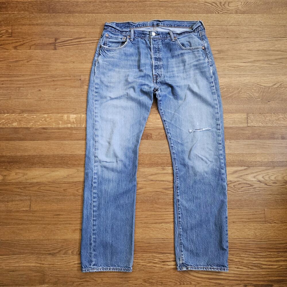 Vtg Levis 501 Jeans Men's 36X32 (34x30) Y2K Red Batwing Tab Faded Distressed